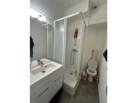 Location appartement Saintes 17100; 320 € 