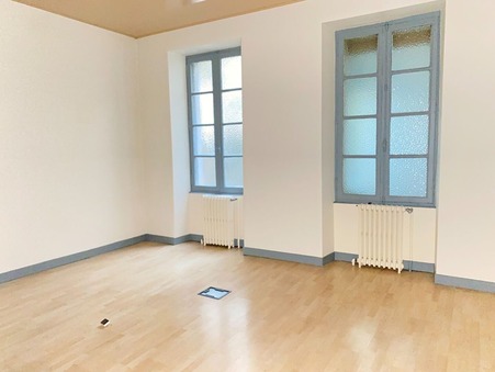 Vente maison 177 800 € Saintes