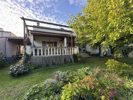 Maison 364 500 € sur Bussac sur Charente (17100) - Réf. VM4261-HABITATCONSEILG_