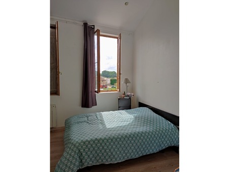 A vendre immeuble Saintes 17100; 263 500 €