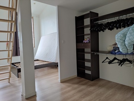 A vendre immeuble Saintes 17100; 263 500 €