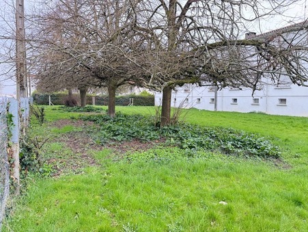 Terrain 34 500 &euro;  sur Saintes (17100) - Réf. VT395-HABITATCONSEILG_