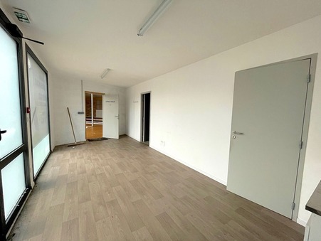 Local commercial 295 125 €  sur Cavignac (33620) - Réf. 1801-HABITATCONSEILG_1801