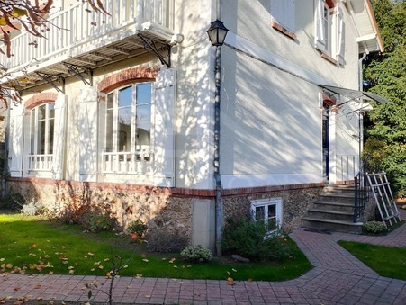House sur Maisons-Laffitte ; € 1 295 000  ; A vendre Réf. 2080-86470503