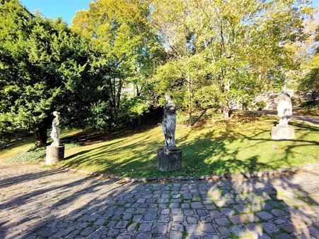 Appartement sur Saint-Germain-en-Laye ; 2 428 €  ; Location Réf. 2083-86470365