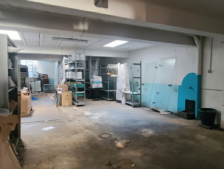 A louer local commercial 2 168 €  Marseille