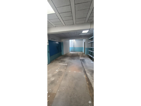 A louer local commercial Marseille 13006; 2 168 € 