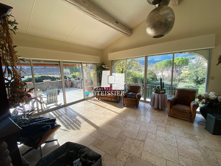 A vendre maison Les Vans 07140; 650 000 € 