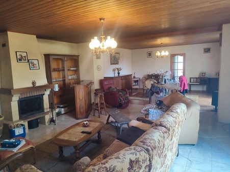 A vendre maison Boisredon 17150; 150 000 € 