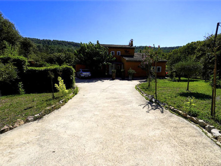 A vendre maison Villecroze 83690; 399 000 € 