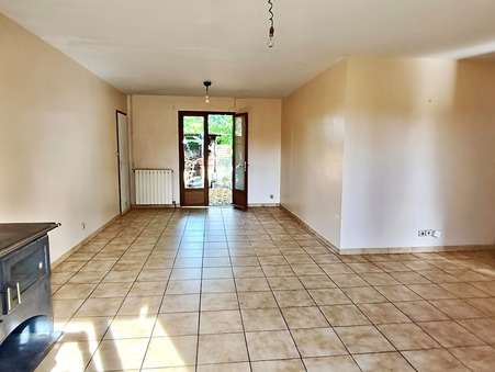 A vendre maison Saint-Christoly-de-Blaye 33920; 130 000 € 