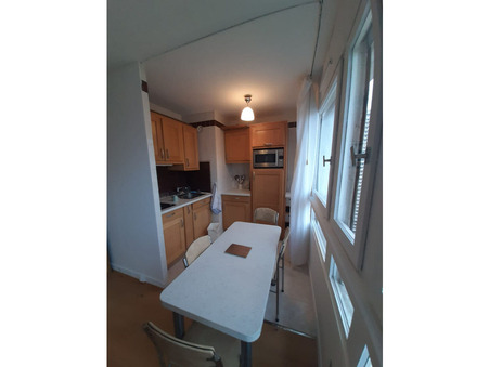 A louer appartement 737 €  Paris