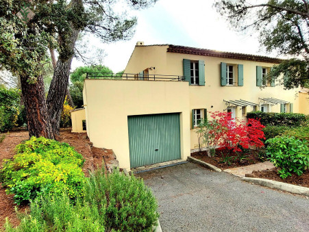 A vendre maison La Motte 83920; 550 000 € 