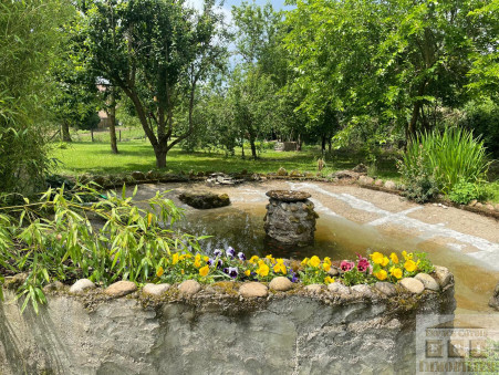 A vendre maison Saint-Siméon-de-Bressieux 38870; 279 000 € 