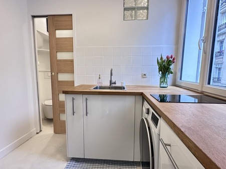 Location autre Paris 75018; 1 050 € 