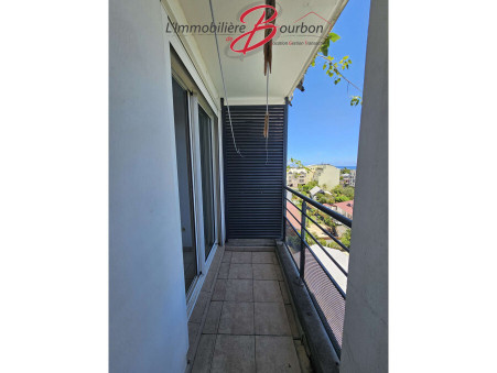 Appartement sur Ste Clotilde ; 415 €  ; Location Réf. 8942025