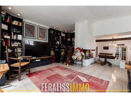 Maison sur Cergy ; 749 900 €  ; A vendre Réf. 9889