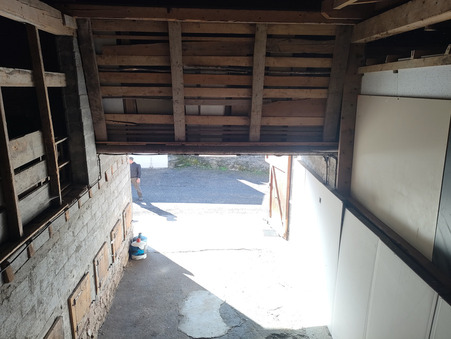 Maison sur Plateau d'Hauteville ; 390 000 &euro;  ; Vente Réf. 38_LYALAL