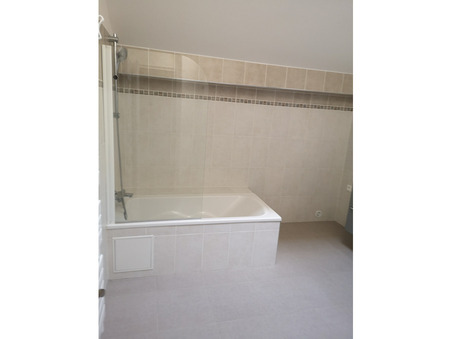 Appartement 1 445 &euro;  Réf. 00003-04 Chantilly