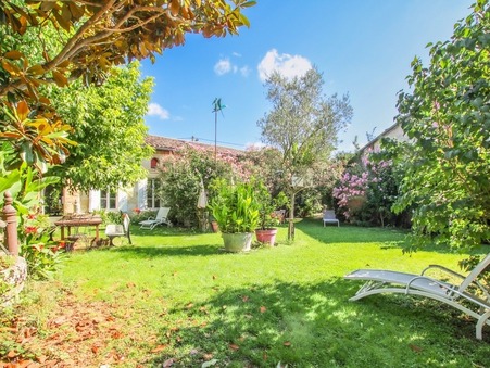 Immeuble 798 000 &euro;  Réf. VI185-HABITATCONSEILG_1790 Saint André de Cubzac