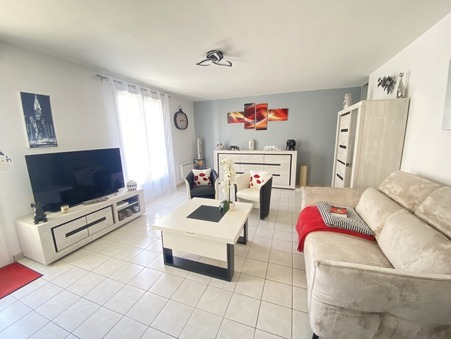 A vendre immeuble Saujon 17600; 507 000 &euro;