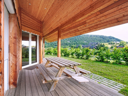 Vente Maison CHAMBON SUR LAC Réf. 131501 - Slide 2