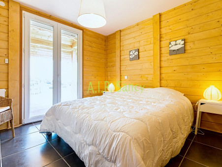 Vente Maison CHAMBON SUR LAC Réf. 131501 - Slide 7