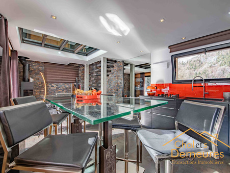 Maison sur Megeve ; 1 700 000 &euro; ; A vendre Réf. 63/947