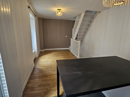 Maison sur Fontainebleau ; 1 000 €  ; A louer Réf. 1981