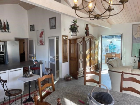 Vente house € 334 400  Le Château-d'Oléron