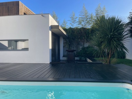 Maison 1 395 000 € sur La Rochelle (17000) - Réf. 693-TERREETMER17_693