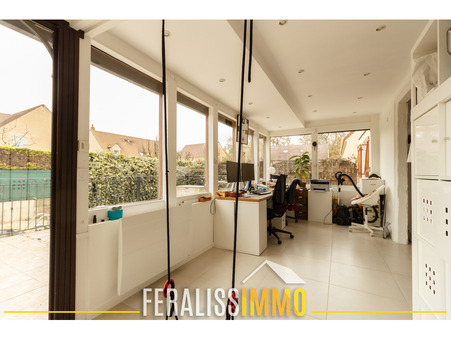 House € 499 900  Réf. 9970 Neuville-sur-Oise