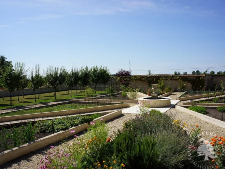 A vendre chateau Bourges 18000; 1 664 000 €