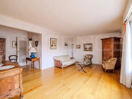 Apartment sur Saint-Germain-en-Laye ; € 490 000  ; A vendre Réf. 2084-86482784