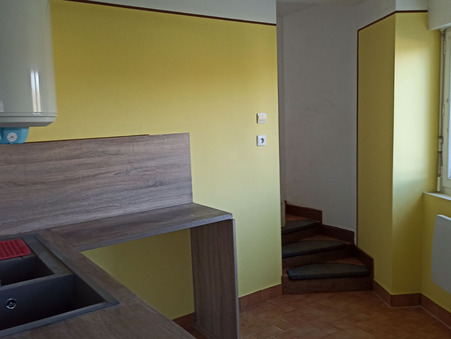 Location maison Bourg d'Ire Réf. S61668