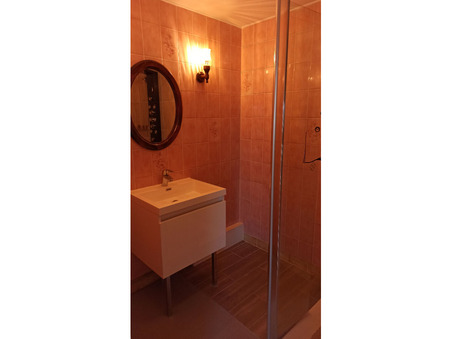 Maison 326 &euro;  Réf. S61668 Bourg d'Ire