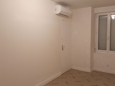 Location maison Bourg d'Ire Réf. S61668