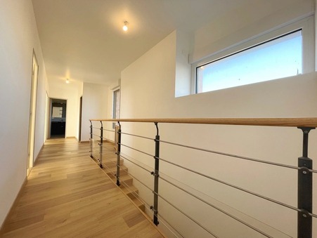 House sur Jallais ; € 319 550  ; Achat Réf. MAIS 755-86488543