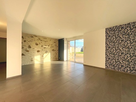 Vente house € 319 550  Jallais