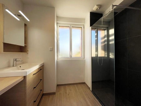 House sur Jallais ; € 319 550  ; Vente Réf. MAIS 755-86488543