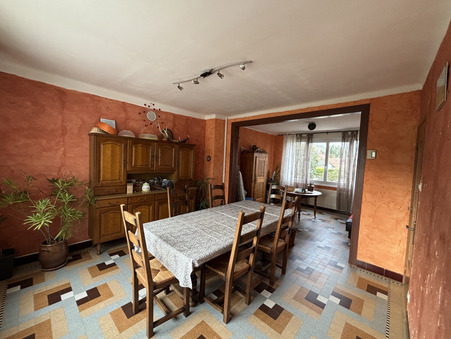 A vendre house Solesmes 59730; € 162 000 