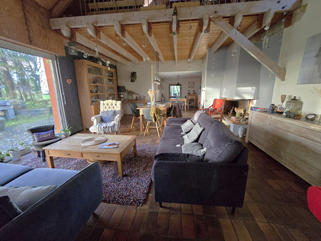 Vente maison 524 160 € Saint Molf