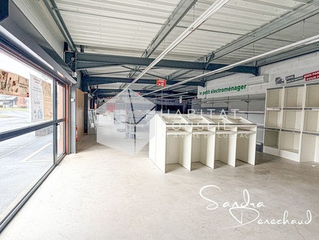 Vente local commercial 550 000 &euro;  Cavignac