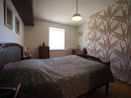 House sur Vire ; € 298 000  ; A vendre Réf. JM535225492