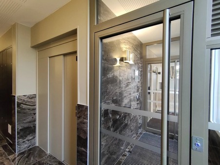 Parking sur Saint-Germain-en-Laye ; 26 000 &euro; ; A vendre Réf. 2089-86504527