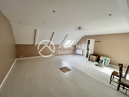 House sur Yerville ; &euro; 468 000  ; A vendre Réf. 7200