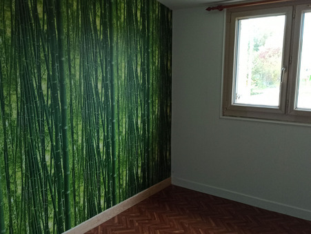 Maison 550 &euro;  Réf. S610020 Segre en Anjou Bleu