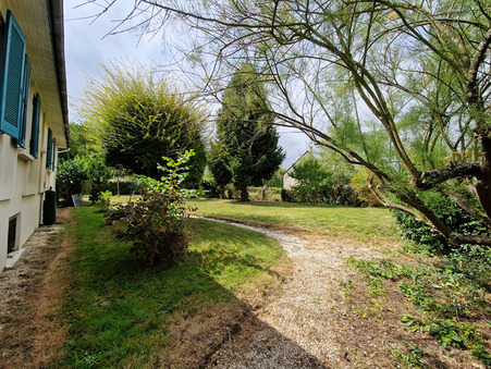 Maison sur Saint Poix ; 142 000 € ; A vendre Réf. M811852