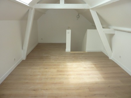 Appartement 795 &euro;  Réf. LA6334-VALERE95150_ Taverny