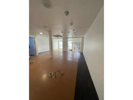 Local commercial sur Antony ; 2 407 &euro;  ; A louer Réf. 4682